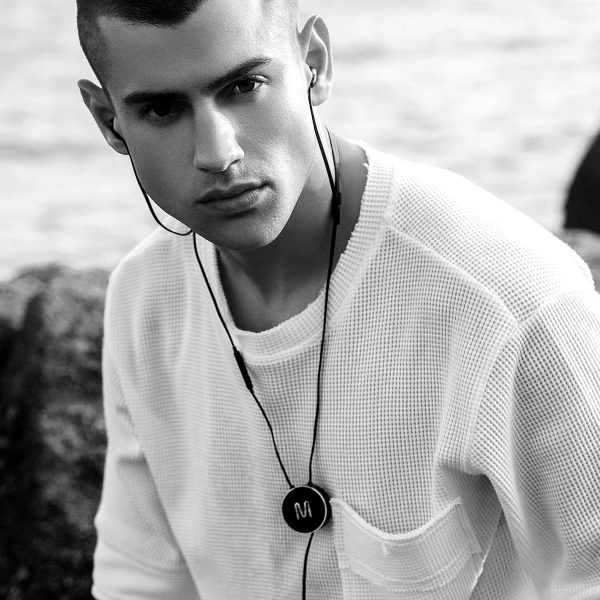 iWalk Necklace Style Handfree Earphone - Tashqila