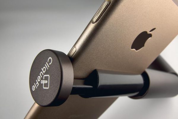 Cliquefie Glitter Selfie Stick - Tashqila