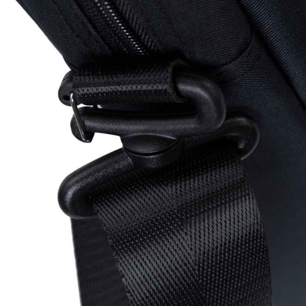 Rivacase 8335 Black Laptop Bag 15,6"