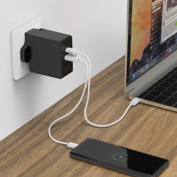 iWalk 36W Travel Adapter Power Delivery & Qc 3.0 Black - Tashqila