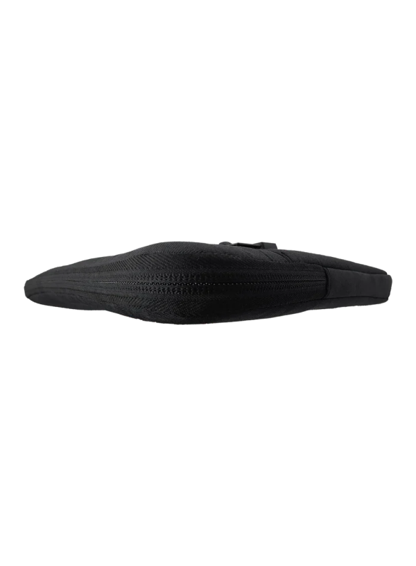 Itskins Performance Sleeve 360 For Apple Macbook 13"/ 14" - Black - Tashqila