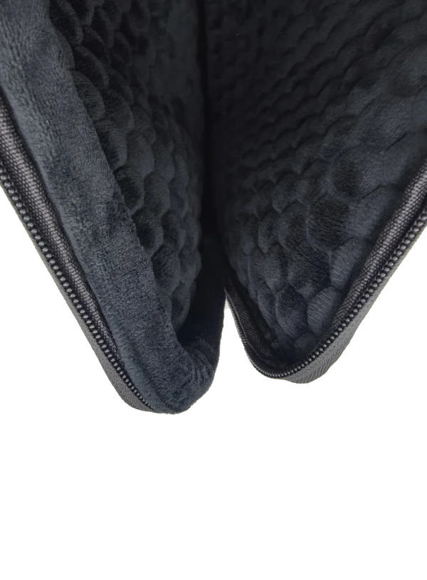 Itskins Performance Sleeve 360 For Apple Macbook 13"/ 14" - Black - Tashqila