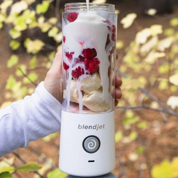BLENDJET V2 Portable 16Oz Blender - White - Tashqila