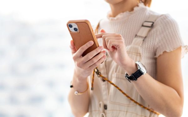 iPhone 13 Torrii Koala Case - Brown - Tashqila