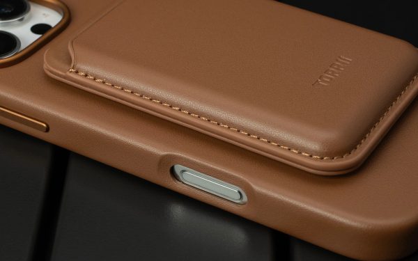 iPhone 16 Pro Torrii Koala MagSafe Case + Wallet Stand - Brown - Tashqila