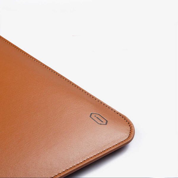 Wiwu Skin Pro Slim Stand Sleeve For Macbook Pro 16 - Brown - Tashqila