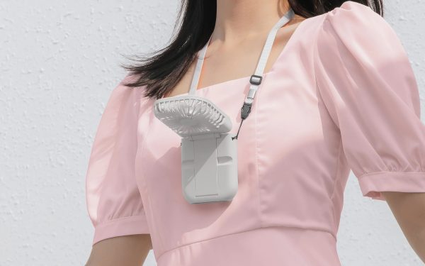 Torrii Cool Foldable Fan With 3000Mah Powerbank - White - Tashqila